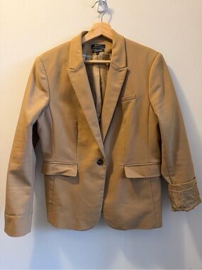 RW&CO. Tan Single-Button Blazer